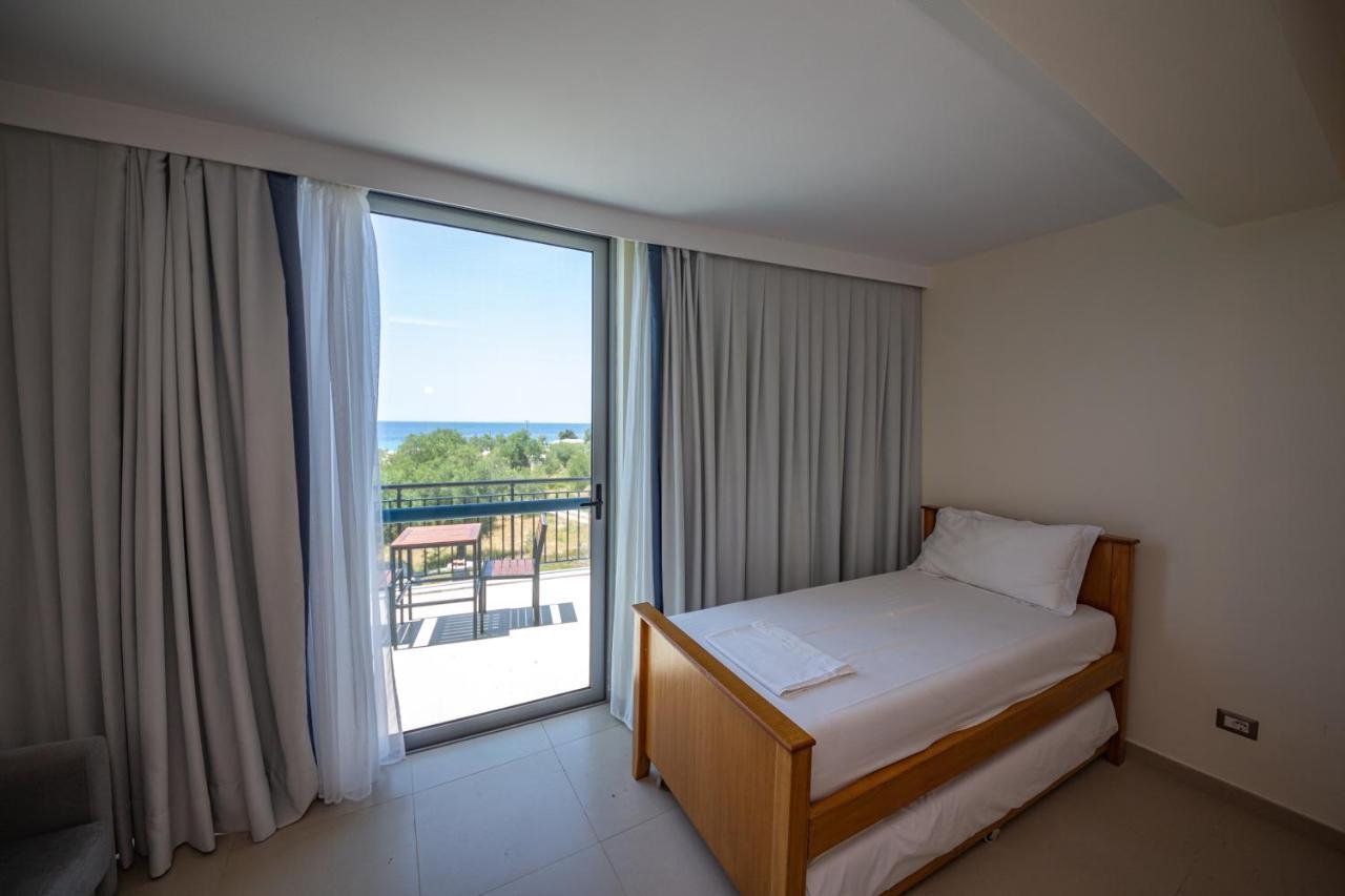 Hotel Borshi Esterno foto
