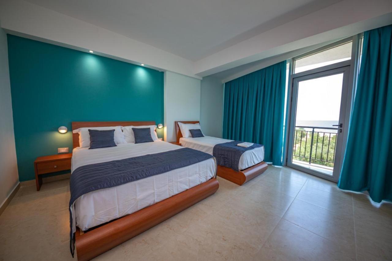 Hotel Borshi Esterno foto
