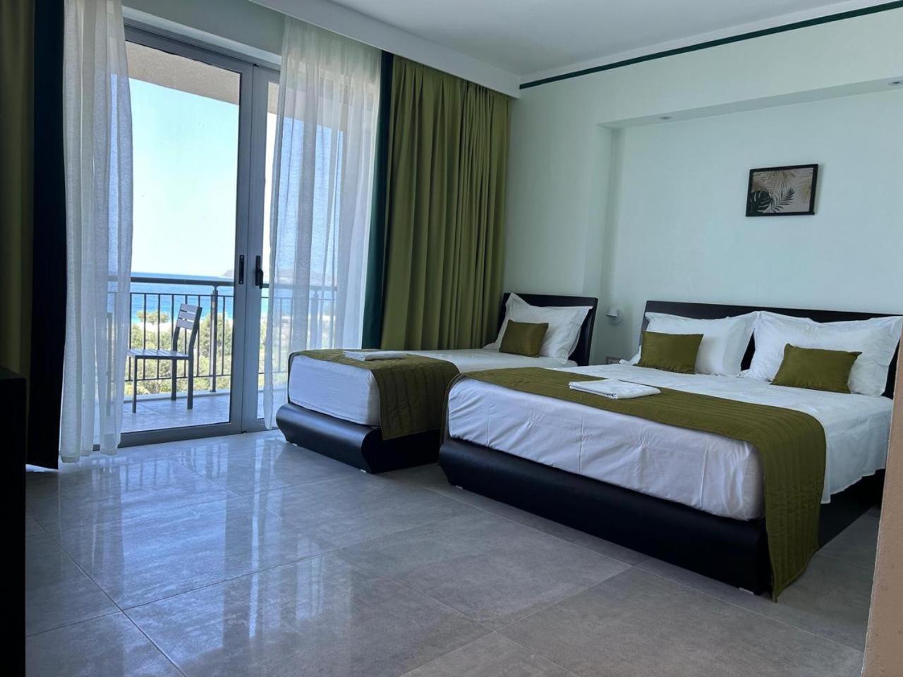 Hotel Borshi Esterno foto